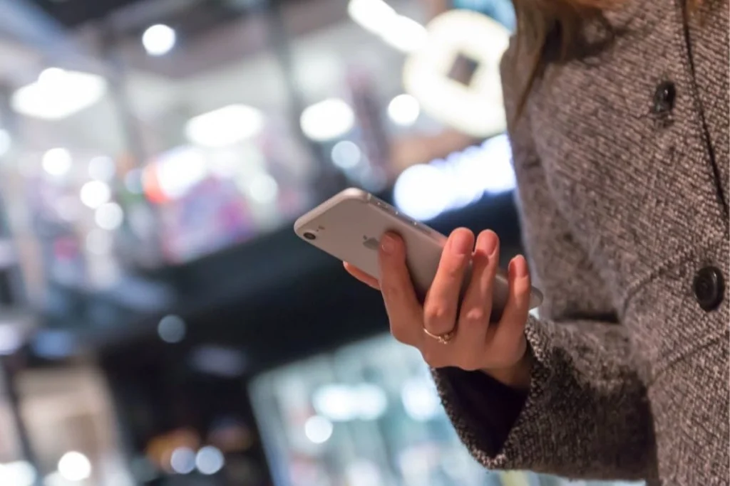 Launch Personalized Re-Engagement Campaigns for Lapsed Customers